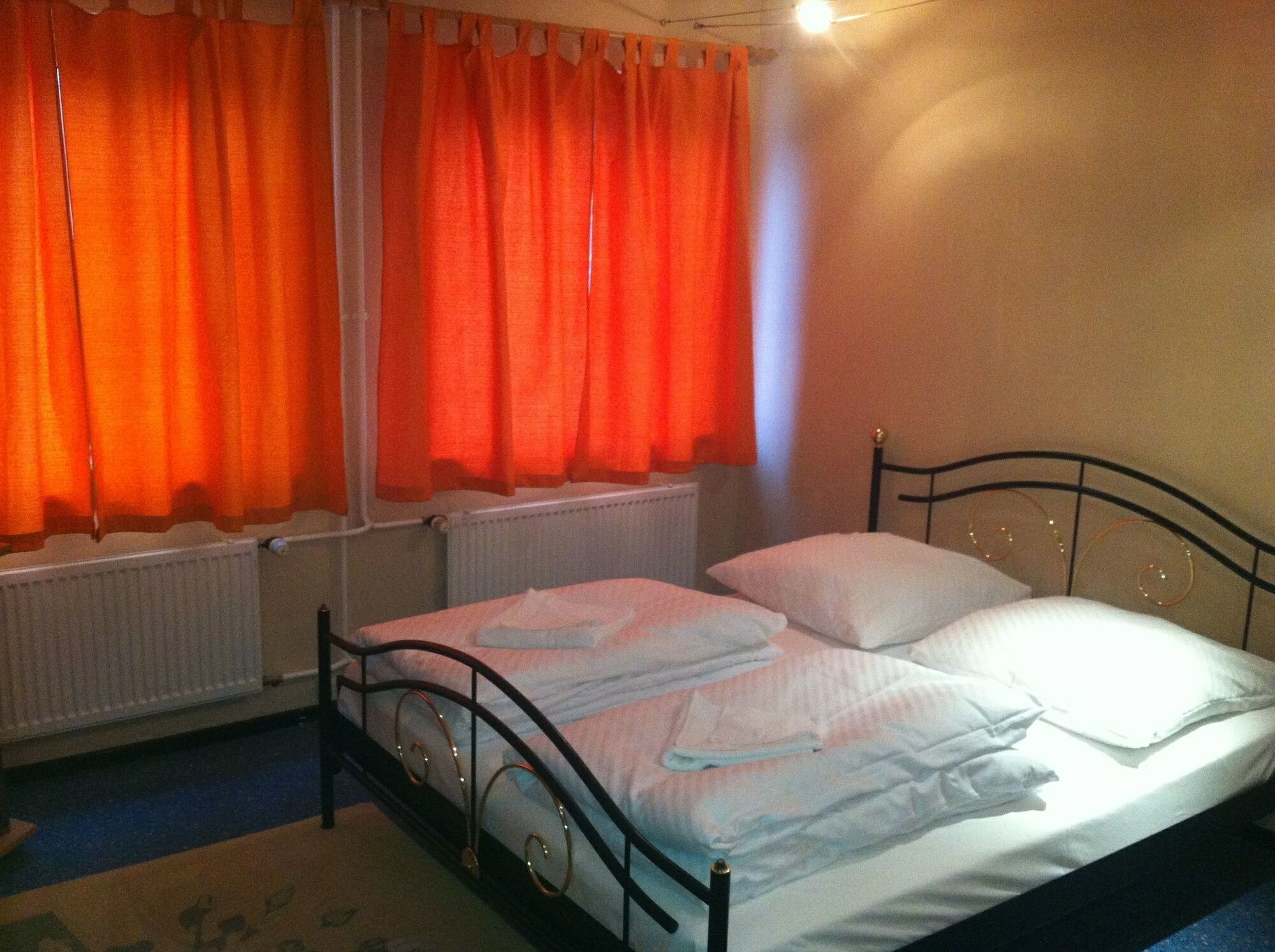 Thomas Guest house